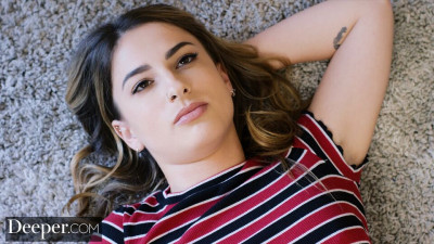 Watch rosy Kristen Scott's porn