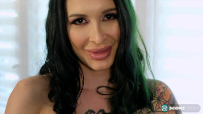 Delicious Ariane Saint-Amour's long hair scene
