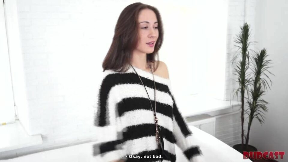 Noname's legs on shoulders dirt by Dud Cast Free Porn Videos | BestPornHubs.