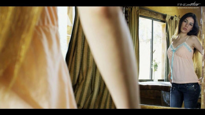 Fine Erotica featuring Freckles Real's model scene