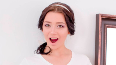 Watch captivating Emily Bender's smut