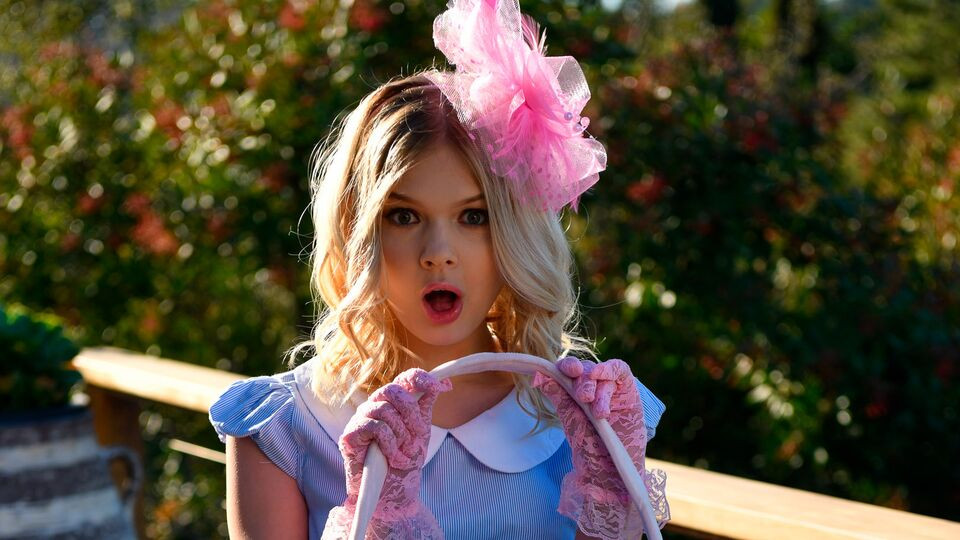 Exxxtra Small featuring Coco Lovelock's talking movie Free Porn Videos | BestPornHubs.