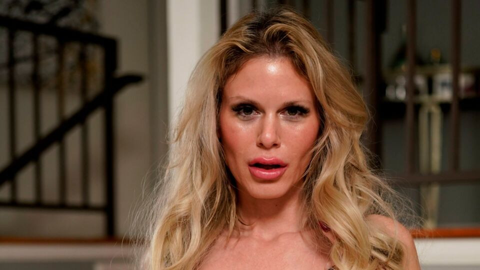 Mommy blows best featuring Casca Akashova's step-mom porn Free Porn Videos | BestPornHubs.