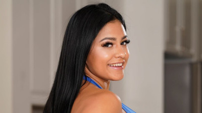Brazzers Exxtra featuring Serena Santos's milf trailer