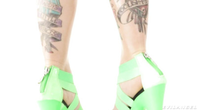 Bendy Joanna Angel at side fuck scene