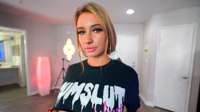 Watch notable Alessia Luna's scene