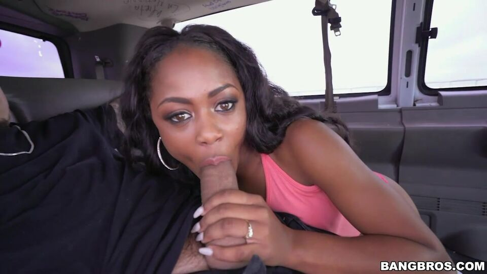 Amilian Kush's medium size tits sex by Bang Bus Free Porn Videos | BestPornHubs.