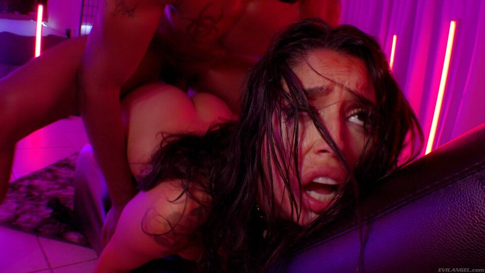 Angelic Vanessa Sky - on the sofa xxx - Aiden Riley Free Porn Videos | BestPornHubs.