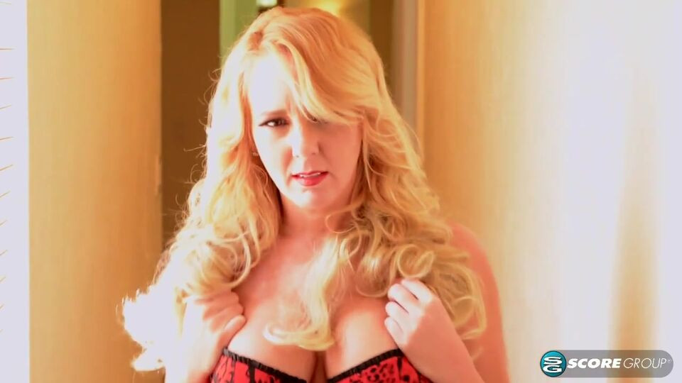 Penelope's mature movie Free Porn Videos | BestPornHubs.