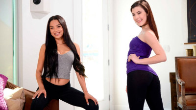 Babe sex with magical Maya Bijou and Jenna Reid from Teens Like It Big