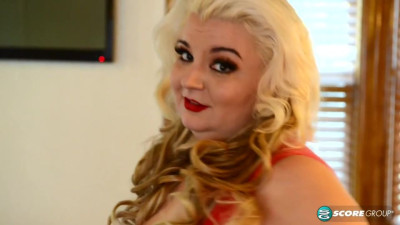 Watch desirable Lucy Lenore's porn