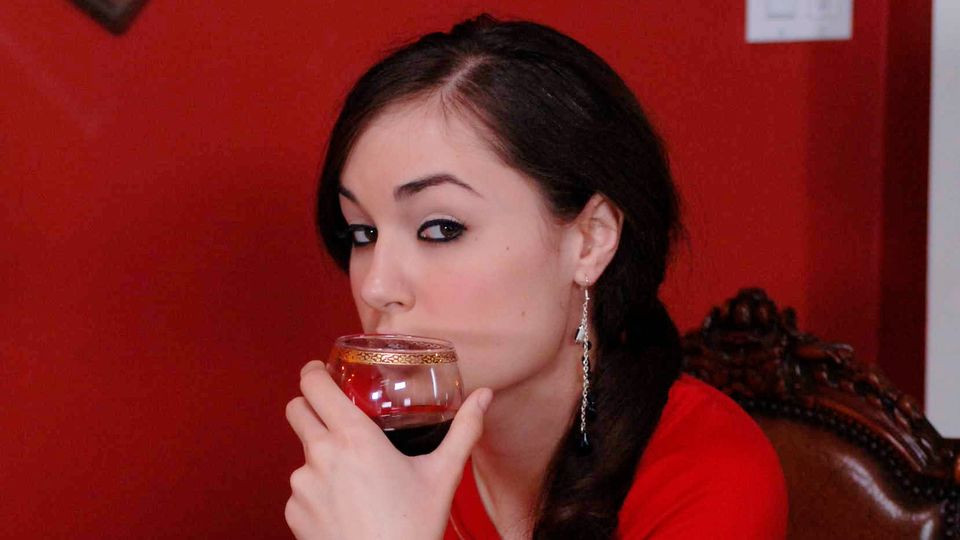Sasha's brunette video Free Porn Videos | BestPornHubs.