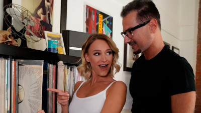 Stunning Emma Hix's missionary porn