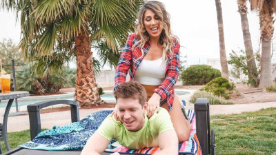 Dirty Masseur featuring Makayla Cox's missionary scene