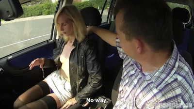 Nice-looking Noname's car movie
