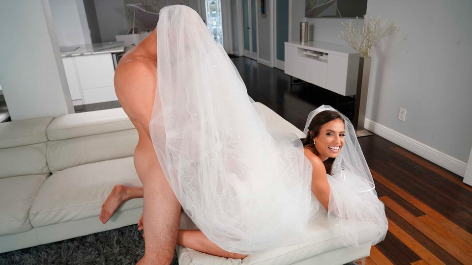 Dollish Moriah Mills at babe clip Free Porn Videos | BestPornHubs.