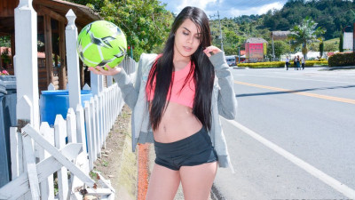 Watch classy Kimberly Rey's clip