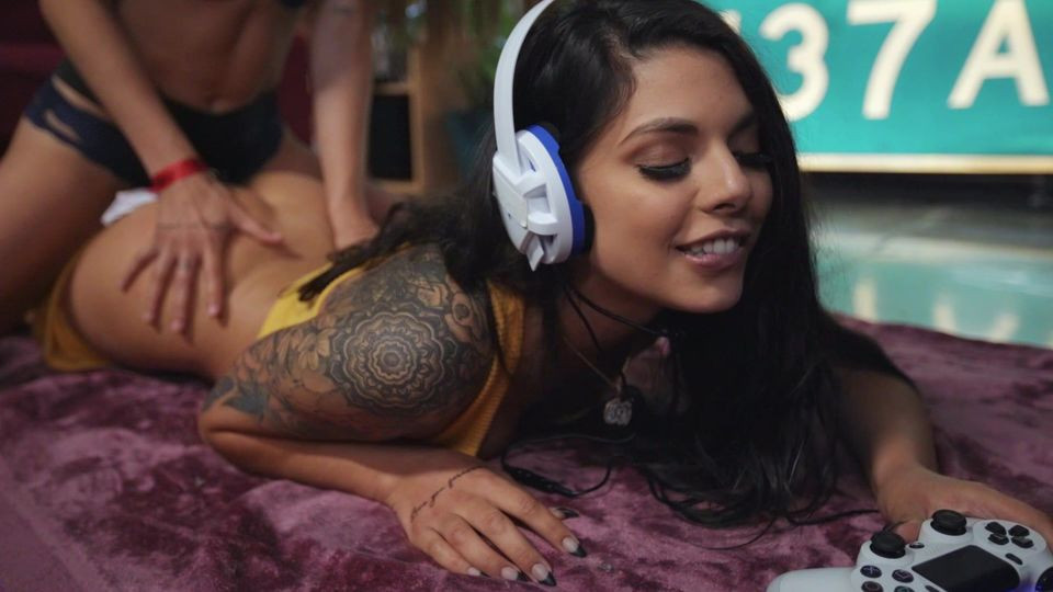 Extraordinary Gina Valentina and Adria Rae - 69 sex - Girls Gone Pink Free Porn Videos | BestPornHubs.
