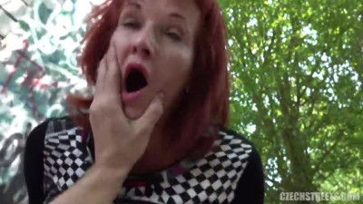 Precious Noname's stripping trailer