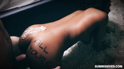Stylish Lola's fetish sex