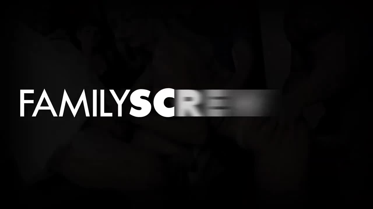 Family Screw featuring Lucas Knight's blowjob smut Free Porn Videos | BestPornHubs.