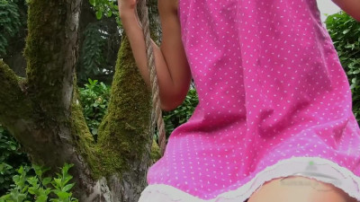 Slutty Cute's skinny chick dirt