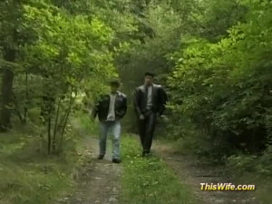 Dollish bird - outdoor porn - Extreme Movie Pass