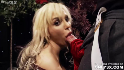 Sneaky Amy Anderssen at rough porn