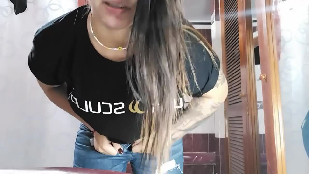 Verified Amateurs featuring Lucyplay's chica masturbandose movie Free Porn Videos | BestPornHubs.