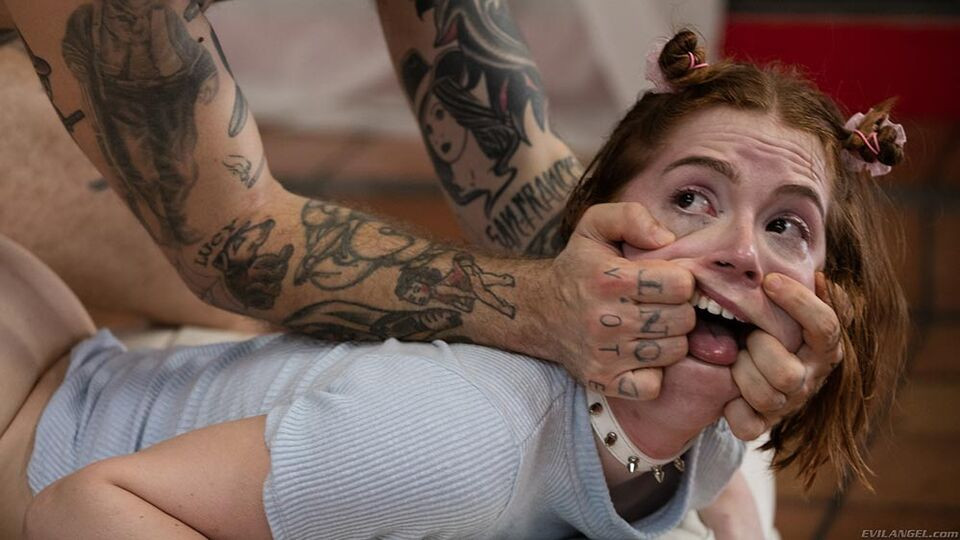 Bryan Gozzling featuring Pepper Hart's missionary xxx Free Porn Videos | BestPornHubs.